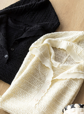 精致端~钩花镂空设计巨洋气含桑蚕丝羊毛纽扣连帽针织衫短袖上衣