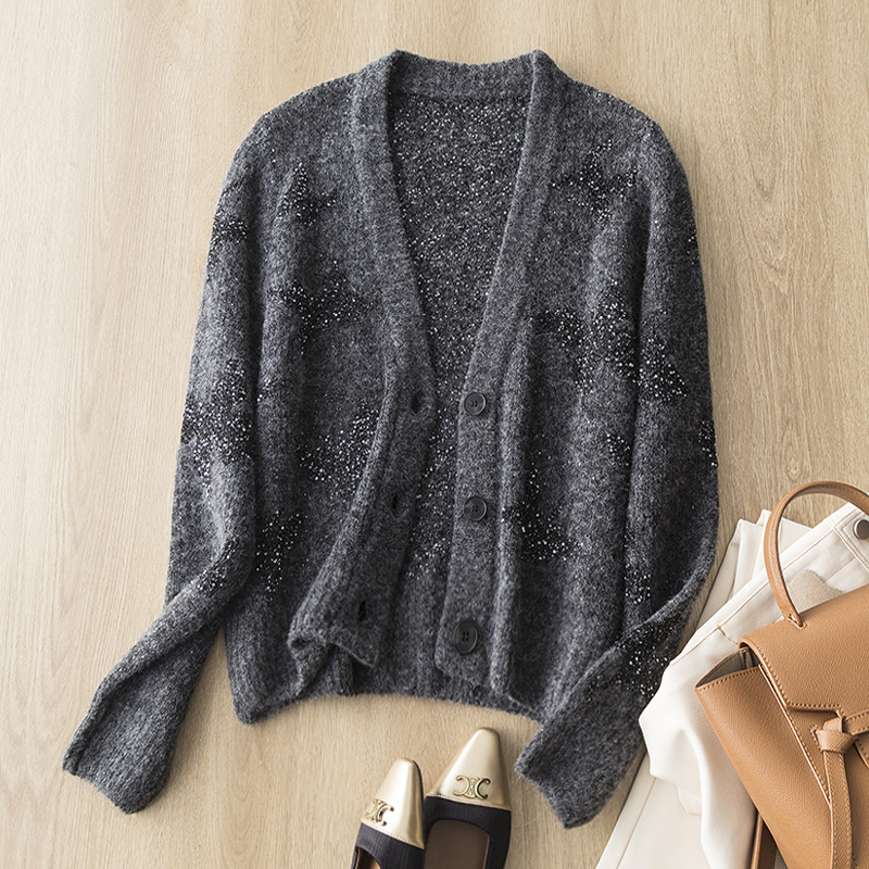 小众艺术设计！羊驼毛+羊毛 重工蝴蝶亮片提花V领针织开衫外套女