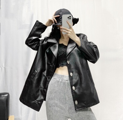 休闲宽松皮衣黑色百搭