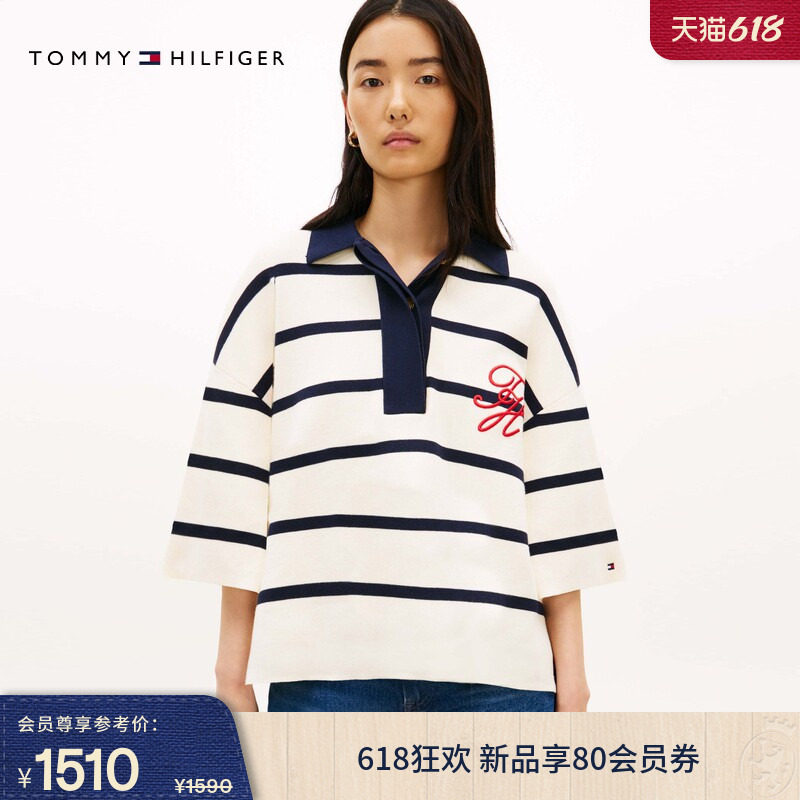 Tommy26春夏新款女装通勤条纹花体刺绣金扣撞色POLO领宽松针织衫