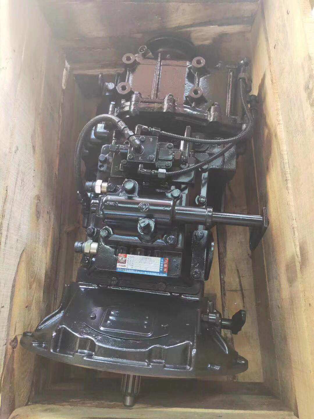 东风天龙天锦8档东风8变速箱总成1700010-94006 df8s1000