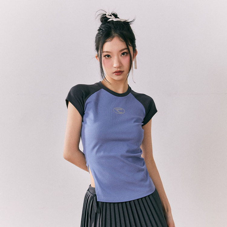 纯棉圆领短袖T恤女款夏季新款撞色插肩袖设计修身显瘦辣妹上衣女