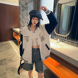 美式复古韩版棒球服外套2026秋季新品学生休闲宽简约系扣开衫上衣