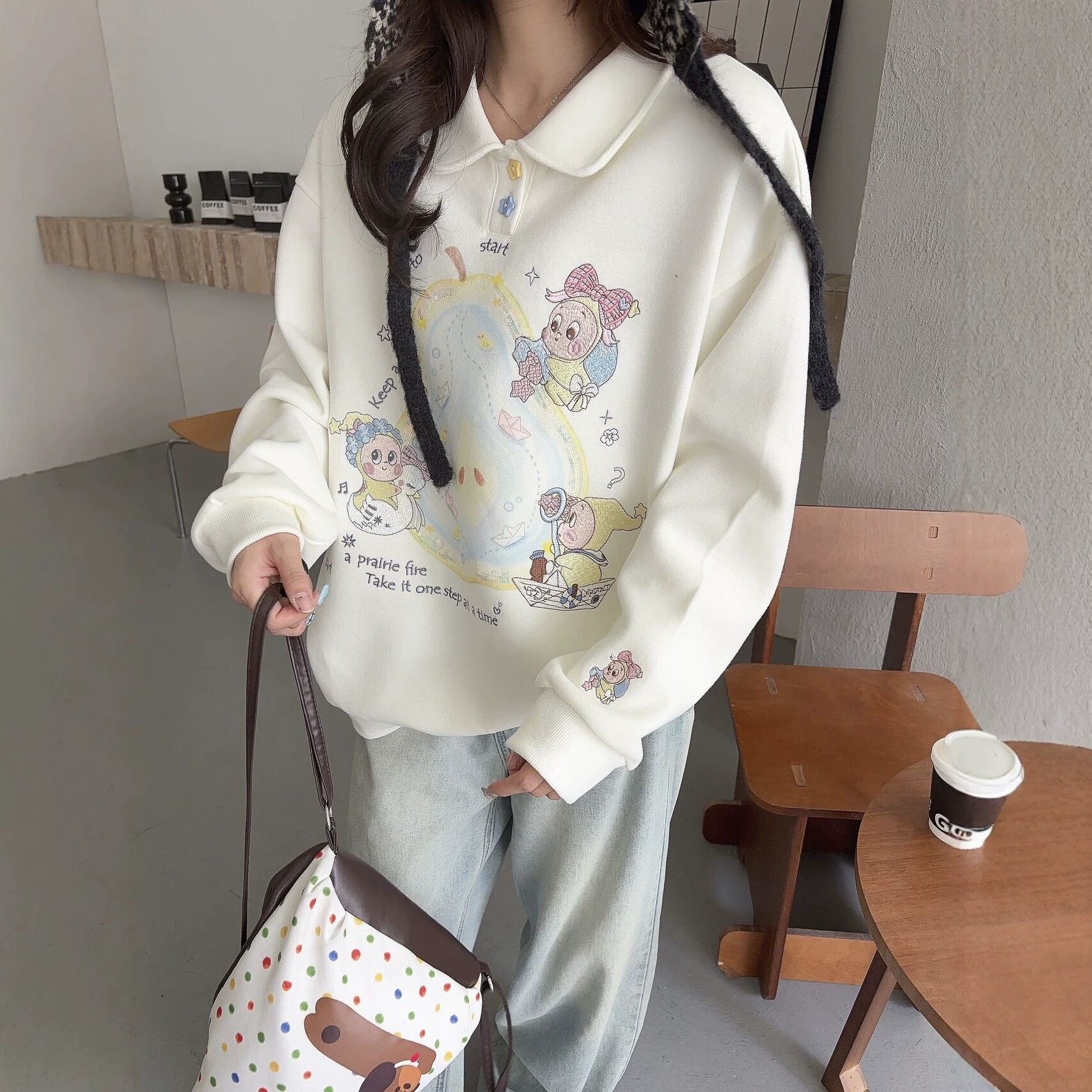 秋季新款韩版休闲时尚减龄可爱重工卡通刺绣宽松翻领长袖卫衣2535