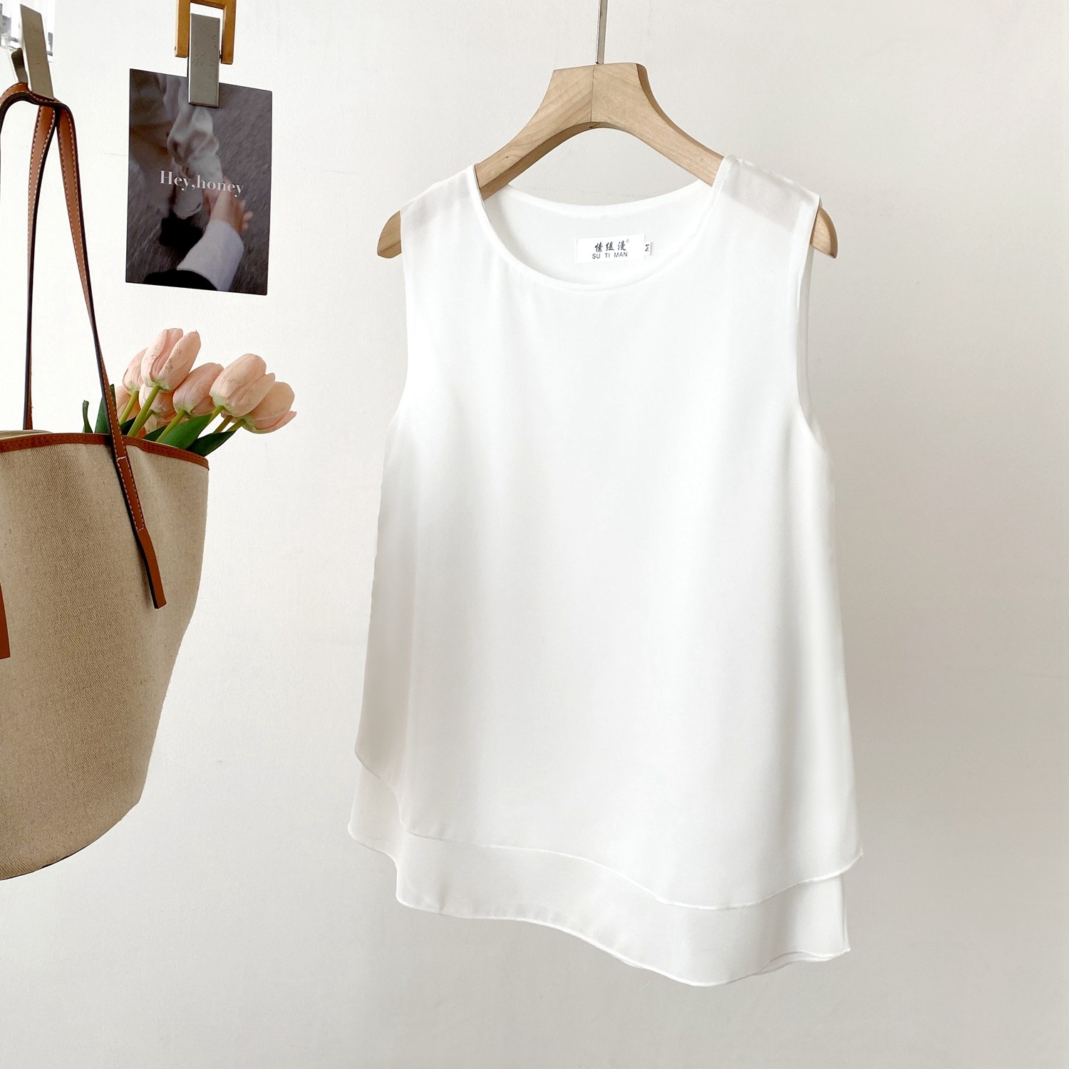 2026夏季新款女装白色无袖背心女宽松圆领套头打底衫外穿雪纺上衣