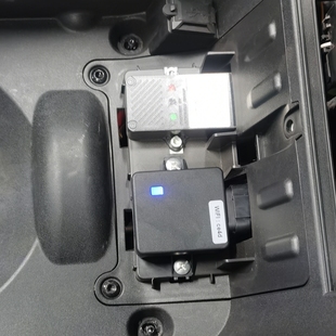 宗申赛科龙RT250RT1RT2RT3ERT150原厂行车记录仪原车预留孔位安装