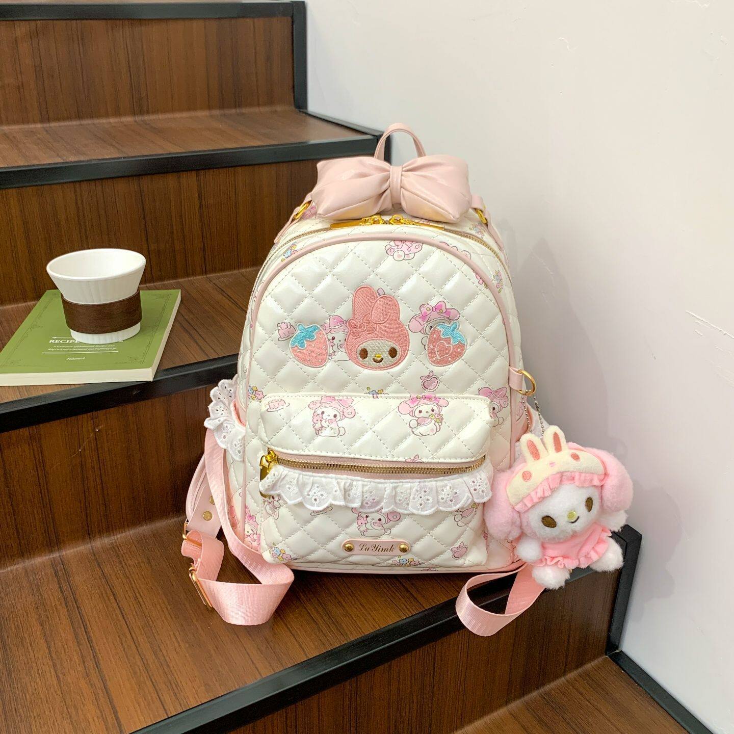 美乐蒂卡通菱格蕾丝双肩包少女大容量轻便初高中学生可爱书包出游