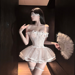 性感风白色网纱一字肩肚兜女蕾丝蝴蝶结公主风内衣2026角色扮演