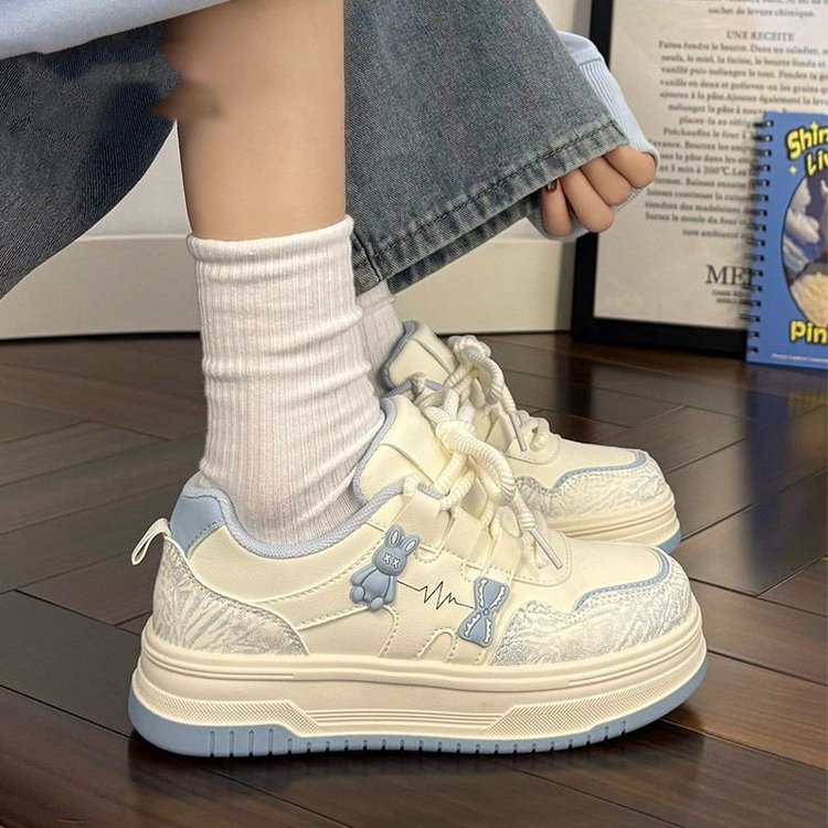 原创厚底可爱兔子板鞋女2026春季新款百搭小众学生小白鞋休闲鞋