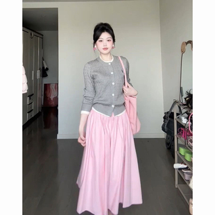 早秋温柔甜美风假两件灰色针织毛衣开衫 粉色高腰半身裙两件套装