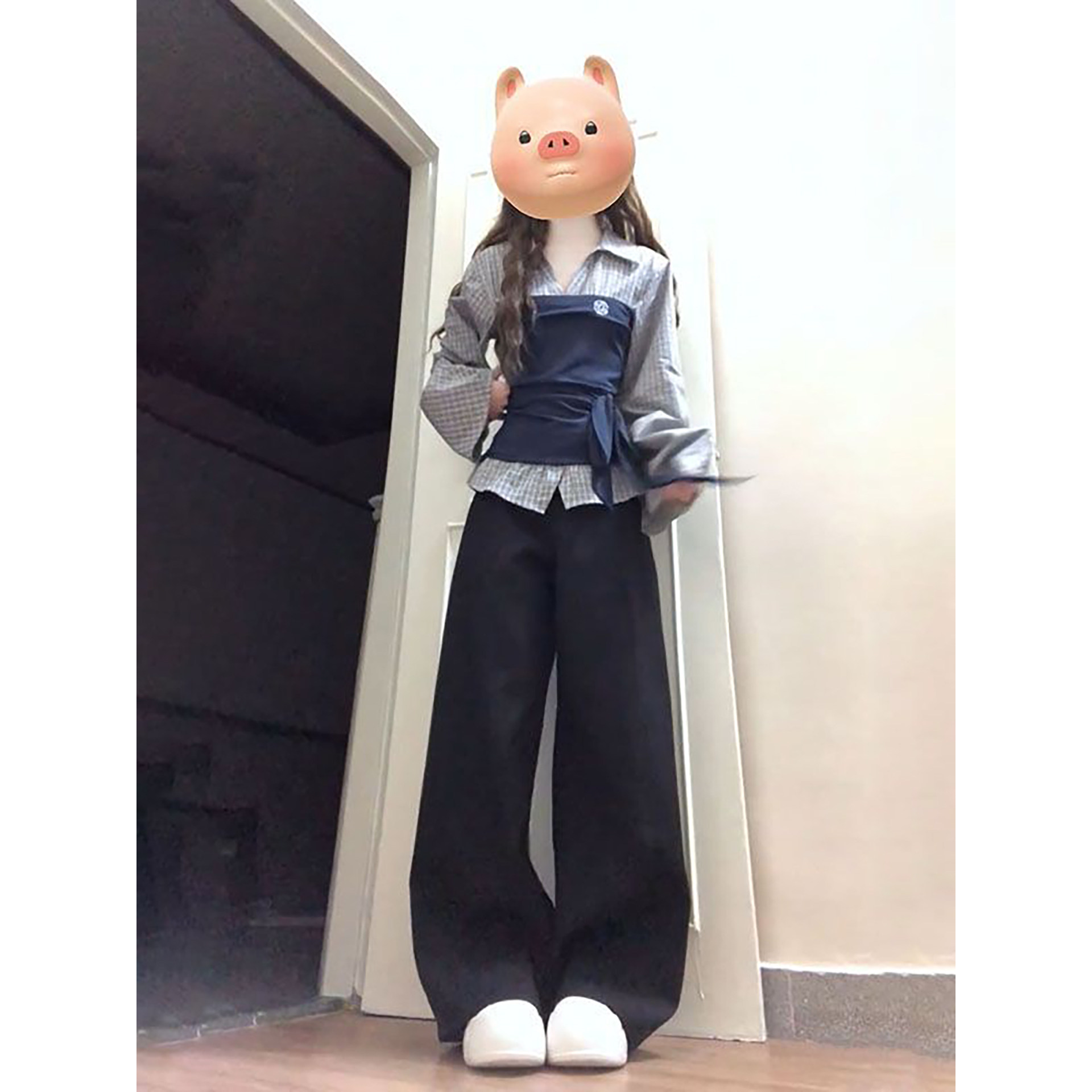 2026新款温柔文艺气质风假两件绑带格纹衬衫+黑色阔腿裤两件套装