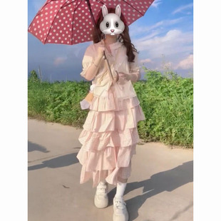 法式 甜美浪漫感粉色格子蓬蓬半身裙搭配绑带花边短袖 上衣两件套装