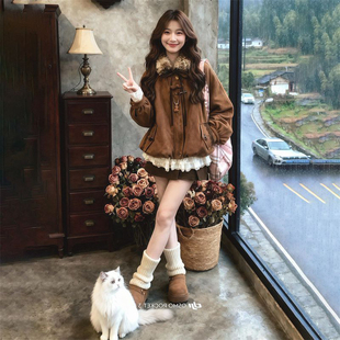 两件套装 2025冬季 慵懒感可拆卸毛领保暖棉服外套搭配杏色内搭衬衫