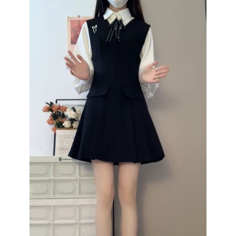 法式温柔气质小香风复古白色长袖衬衫+黑色背带收腰短裙两件套装,女装/女士精品,时尚套装,淘宝优惠券,粉丝福利购,淘宝优惠卷