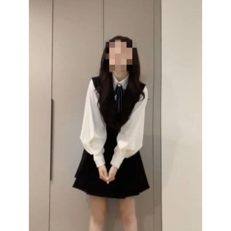 新款温柔甜美学院风黑色polo领背心连衣裙+长袖上衣衬衫两件套装,女装/女士精品,时尚套装,淘宝优惠券,粉丝福利购,淘宝优惠卷