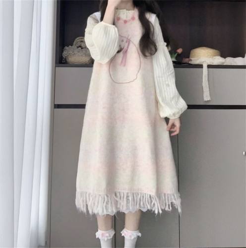 粉色背心连衣裙+长袖上衣