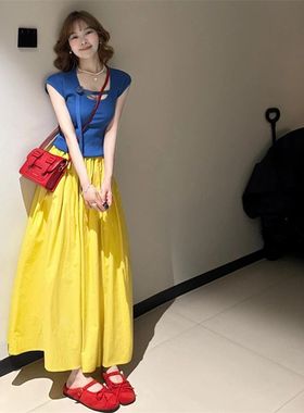 一整套法式气质白雪公主蓝色u领T恤上衣搭配黄色半身长裙两件套装