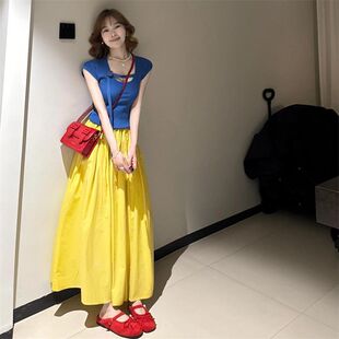一整套法式气质白雪公主蓝色u领T恤上衣搭配黄色半身长裙两件套装