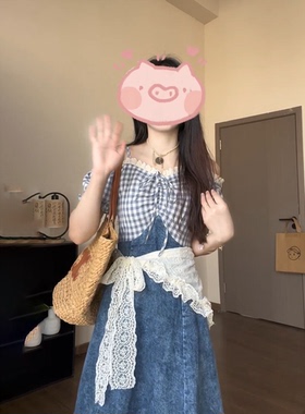 法式复古格纹拼接假两件牛仔连衣裙女夏季收腰显瘦一字肩吊带长裙