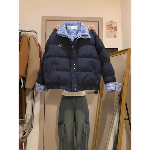 藏青色假两件拼接立领棉服