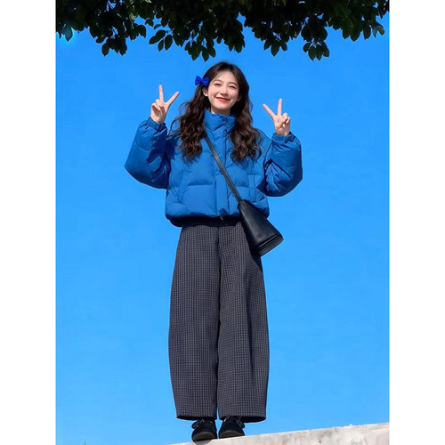 立领克莱因蓝棉服+格纹长裤