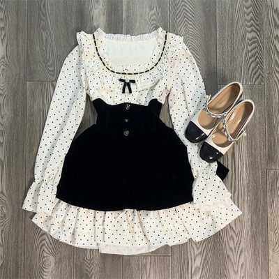 甜美温柔风设计感方口领假两件波点连衣裙春秋气质收腰长袖仙女裙