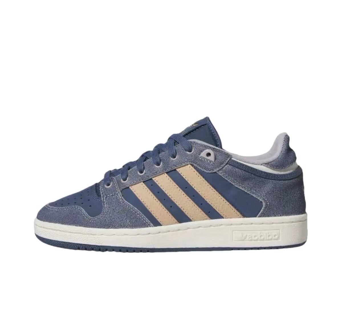 Adidas/阿迪达斯正品三叶草男女同款休闲运动透气板鞋IH3066