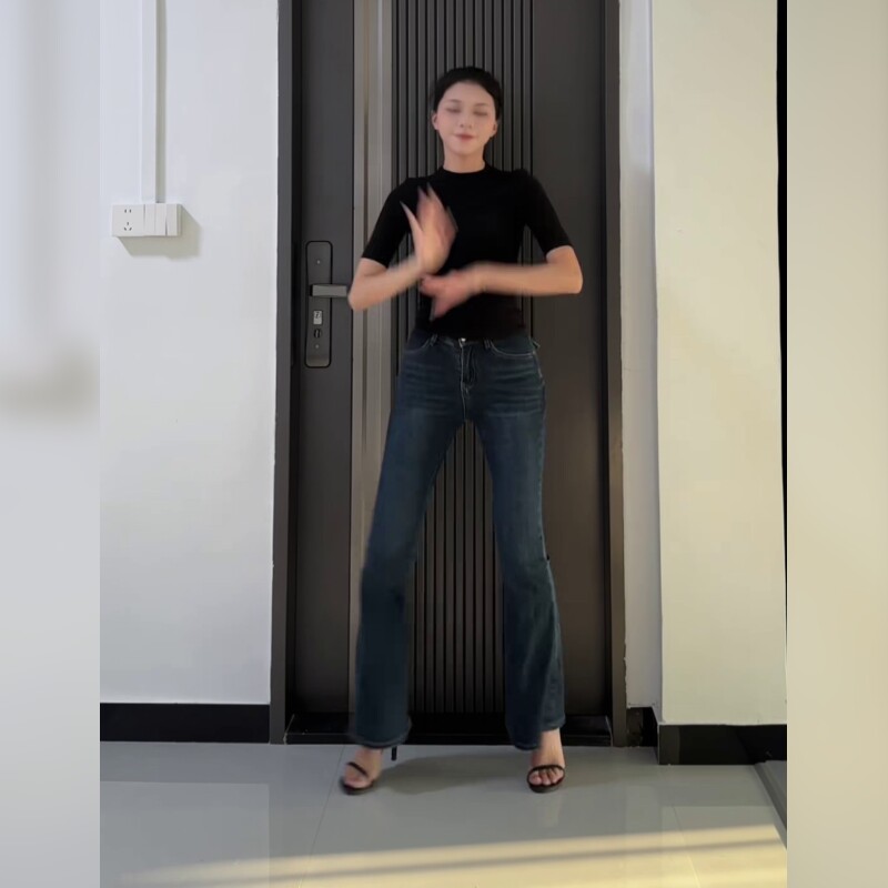 高腰显瘦微喇牛仔裤女深蓝色修身直筒马蹄裤小个子显高长裤