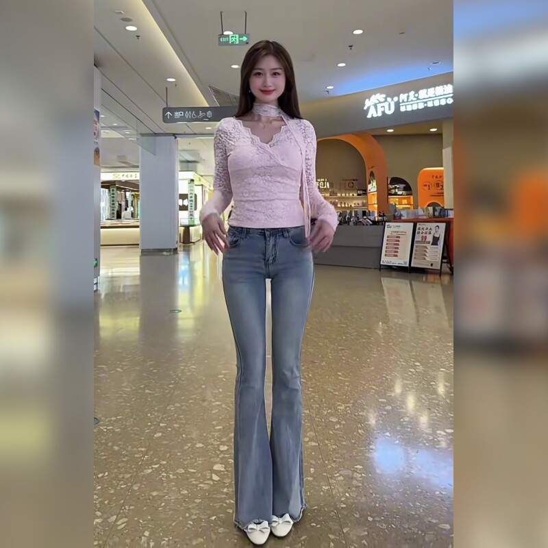 2026春季新款高腰微喇牛仔裤女蓝色显瘦弹力中弹修身长裤百搭气质