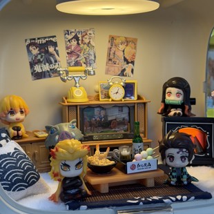 日本鬼灭之刃官方周边梅雨系列A款盲盒手办车载模型摆件礼物