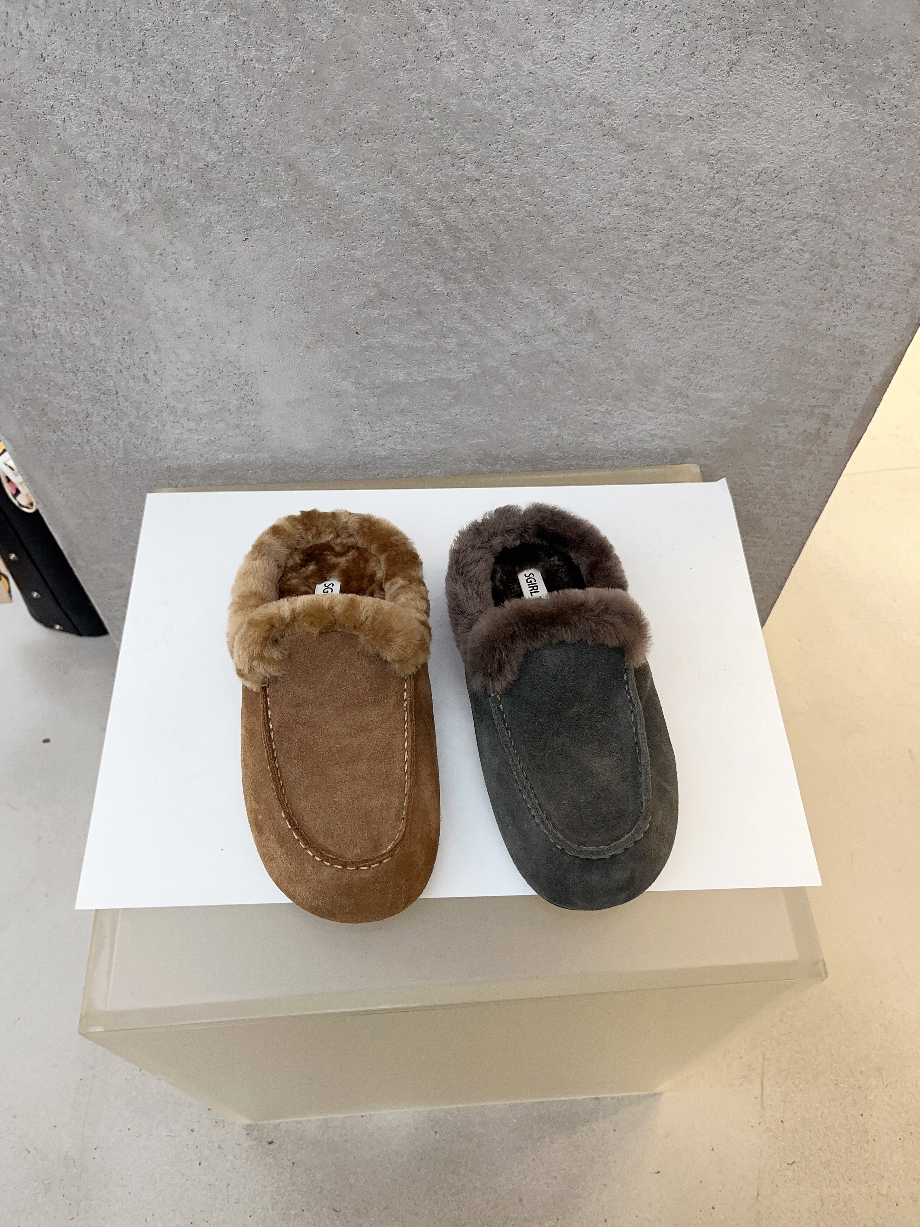 SGIRLTWTW加绒保暖包头穆勒拖鞋