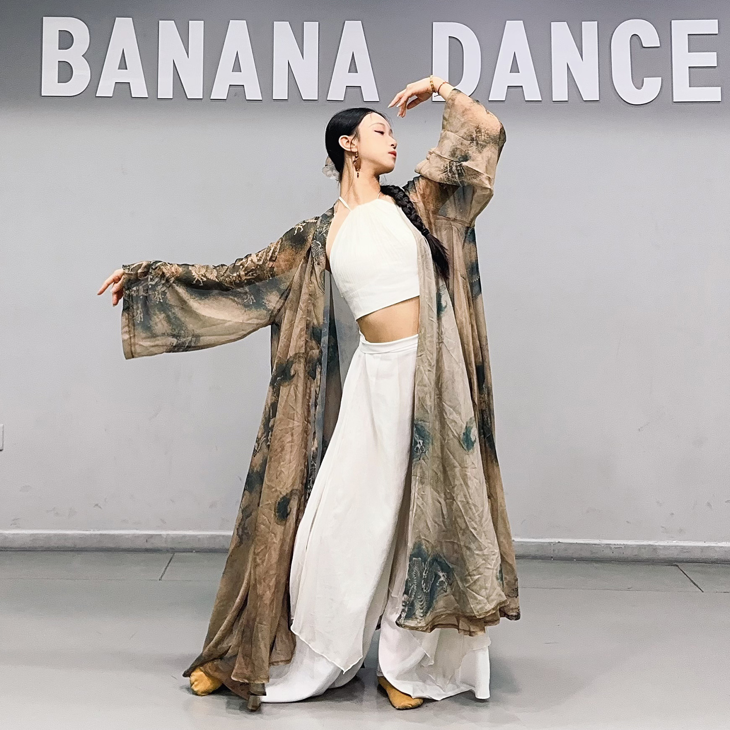 国风爵士舞蹈披风印花仙女飘逸