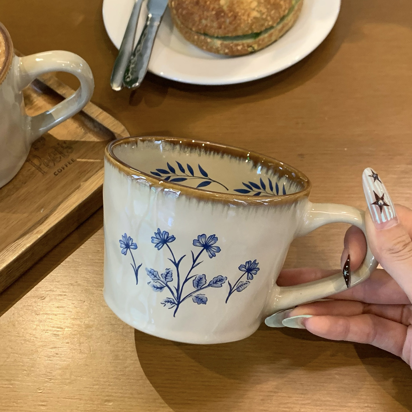 中古风陶瓷咖啡杯高级感马克杯女生礼物小苍兰手柄杯女士下午茶杯