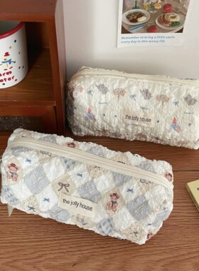 笔袋高颜值ins风文具袋2025新款简约小学生女生文具铅笔盒大容量