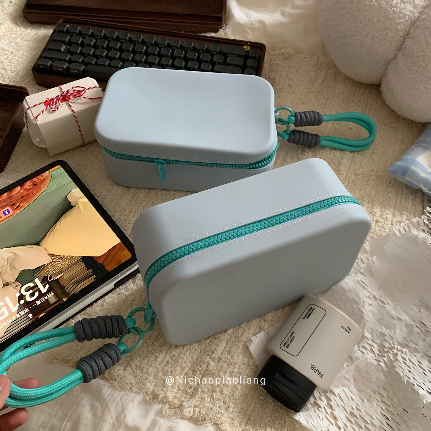 硅胶防水手机包！冰岛蓝迷你手提包夏天外出游泳健身洗漱包收纳包,收纳整理,包包收纳袋,淘宝优惠券,粉丝福利购,淘宝优惠卷