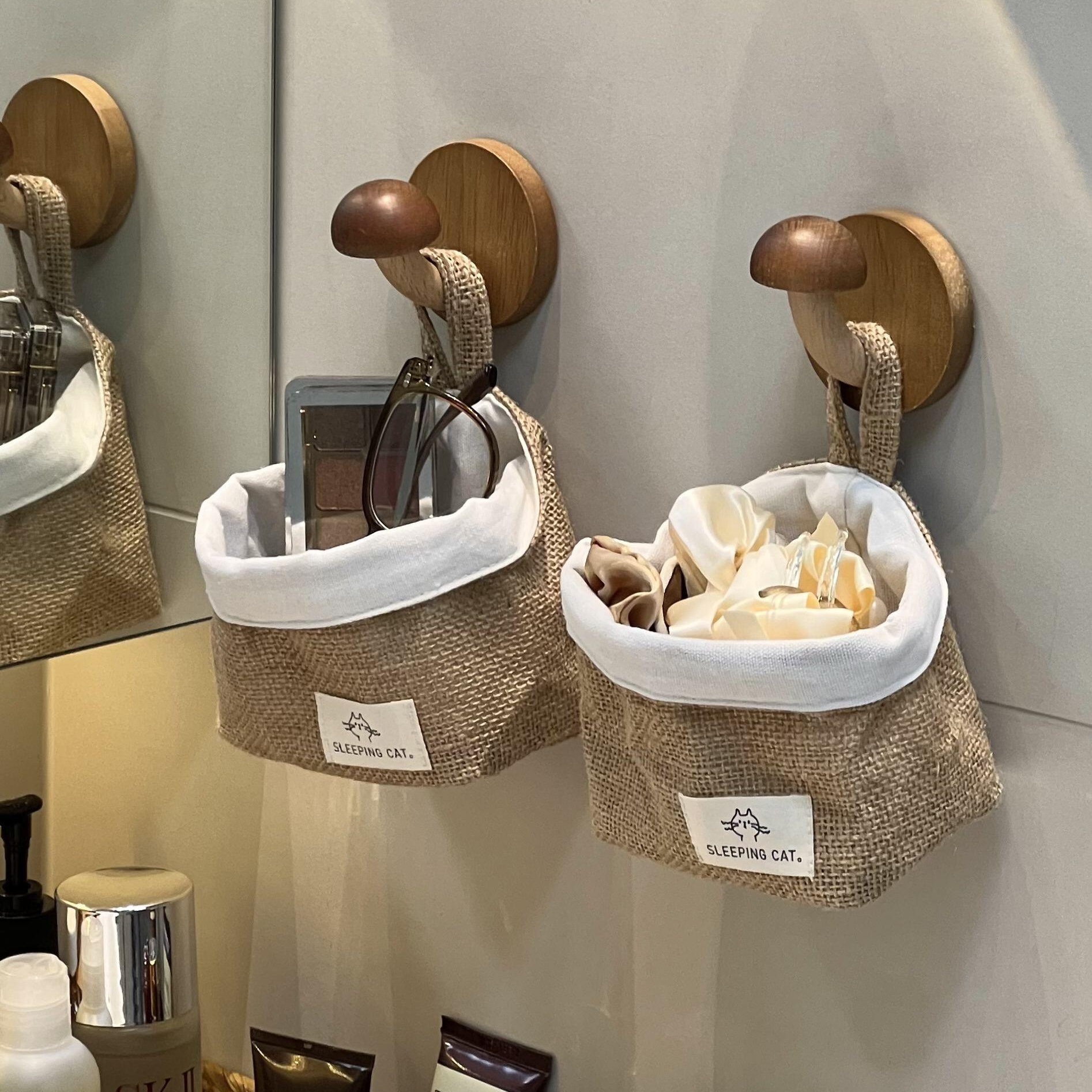 洗漱台收纳架挂袋收纳盒置物不锈钢化妆品筐篮布艺卫生间浴室厕所