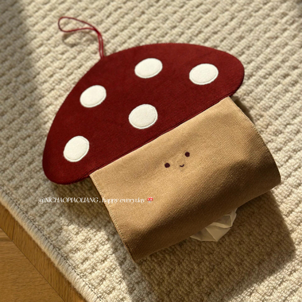 家人们！这个小蘑菇也太可爱了！