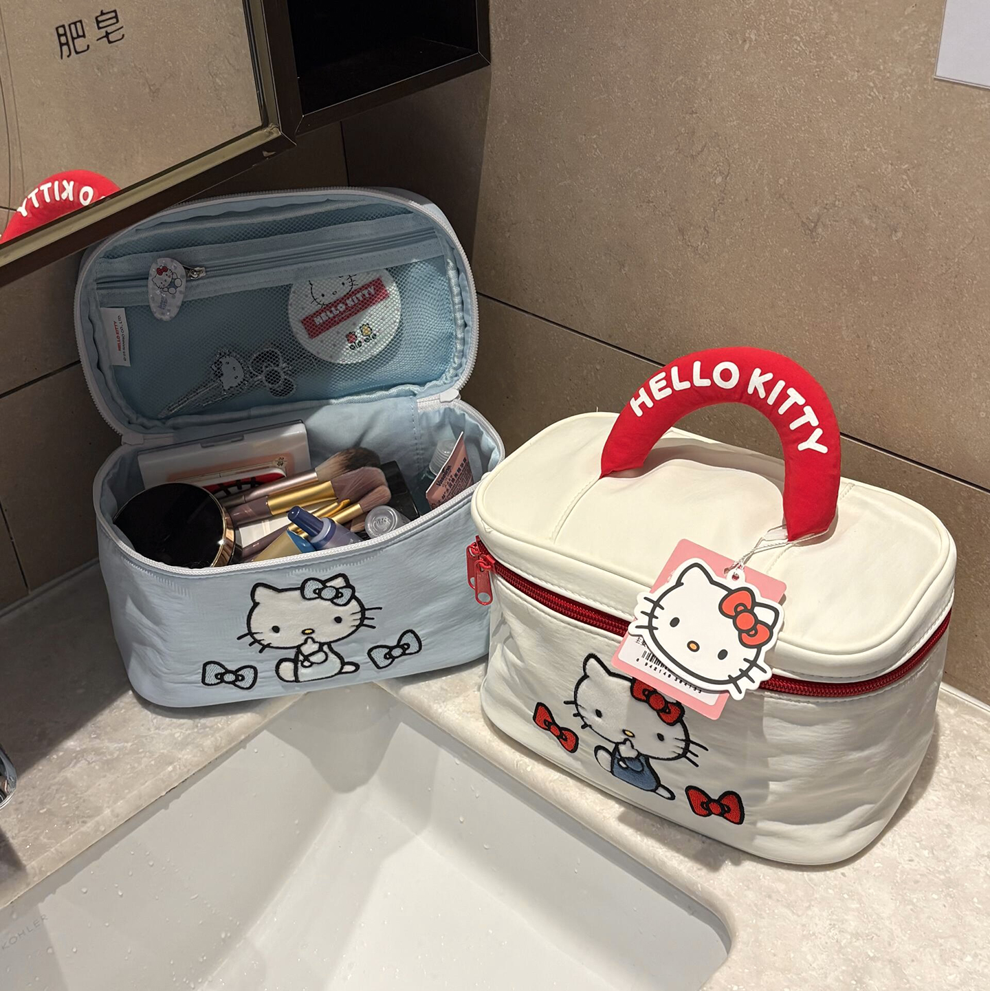 日本可爱卡通猫咪化妆包大容量旅行洗漱收纳包便携式化妆袋女