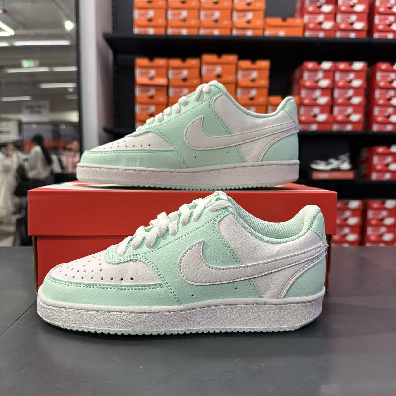 耐克 Nike Court Vision Low 女子低帮复古运动休闲鞋 DH3158-301