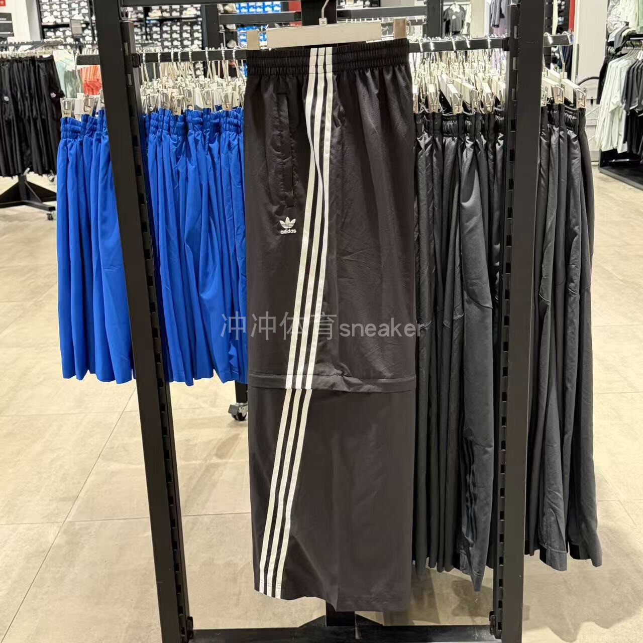 ADIDAS阿迪达斯正品三叶草经典三条纹运动休闲长裤KD8211