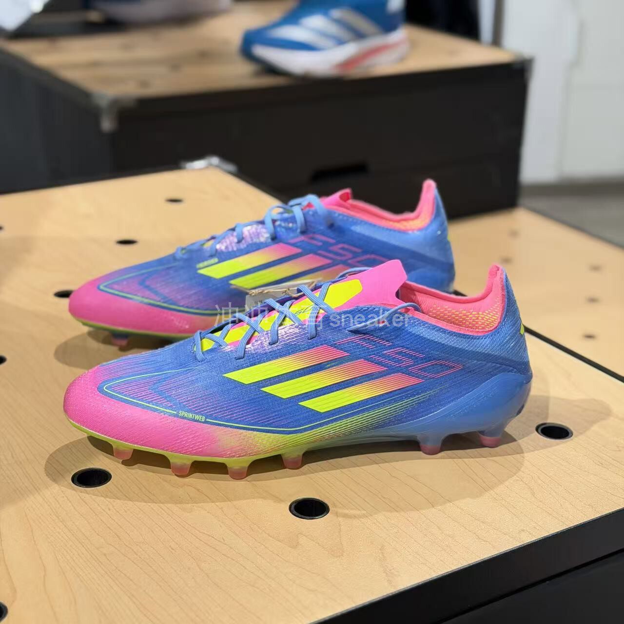 ADIDAS阿迪达斯正品 F50 ELITE AG胶质短钉运动足球鞋 IE1264