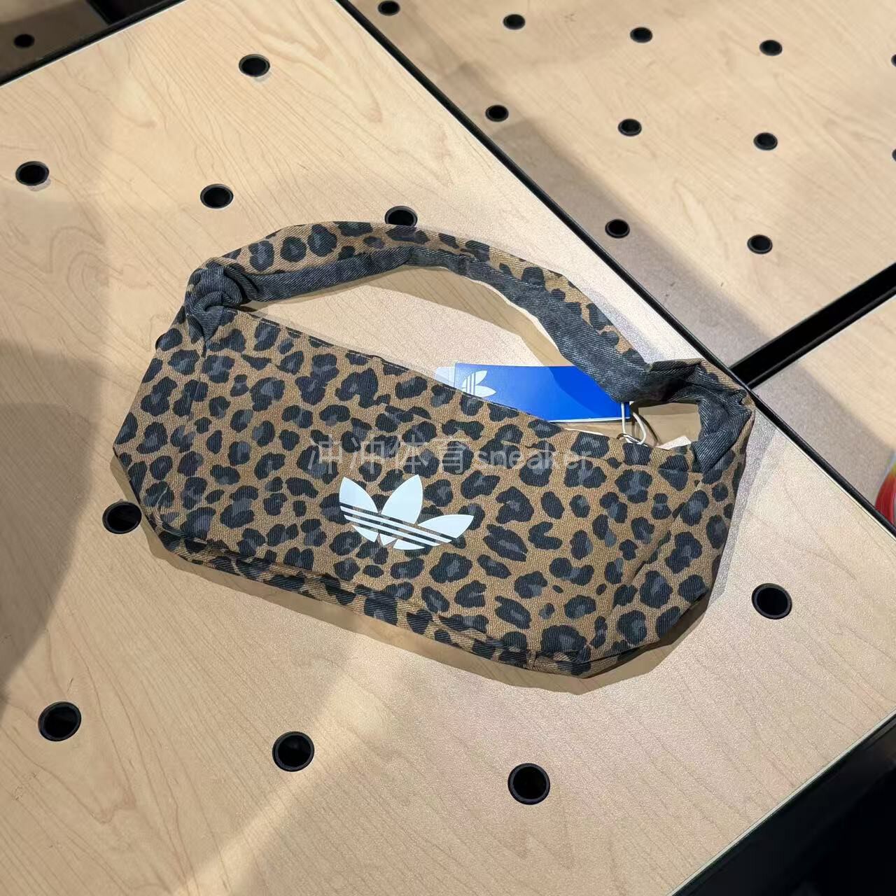 ADIDAS阿迪达斯正品 LEOPARD 豹纹腋下包单肩手提包 小号 JX3198