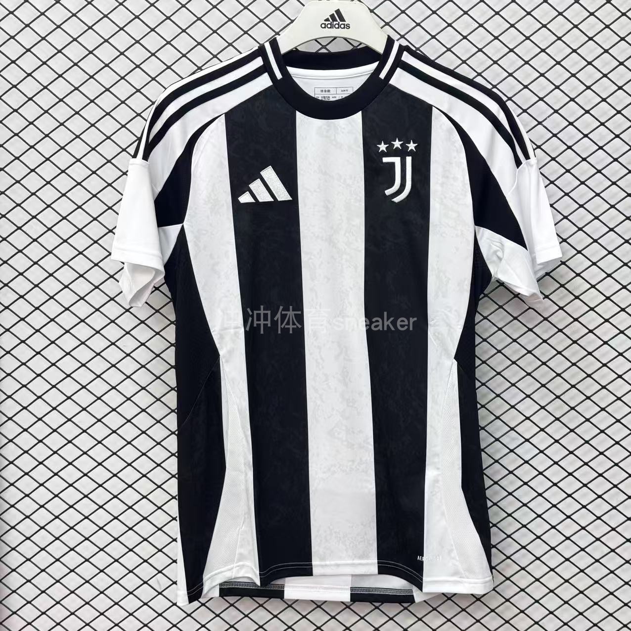 ADIDAS阿迪达斯正品JUVENTUS JUVENTUS圆领短袖T恤足球衣IS8002