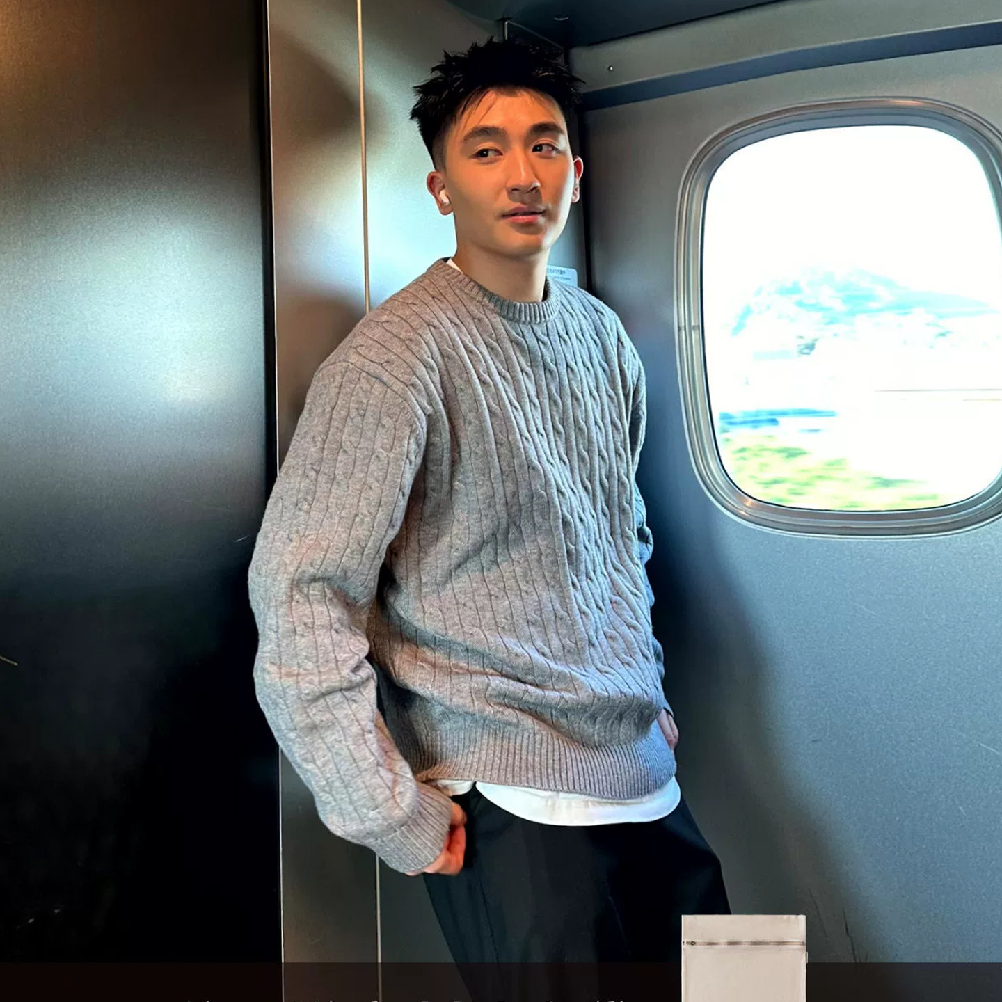 毛衣男针织毛衫潮牌帅气美式复古