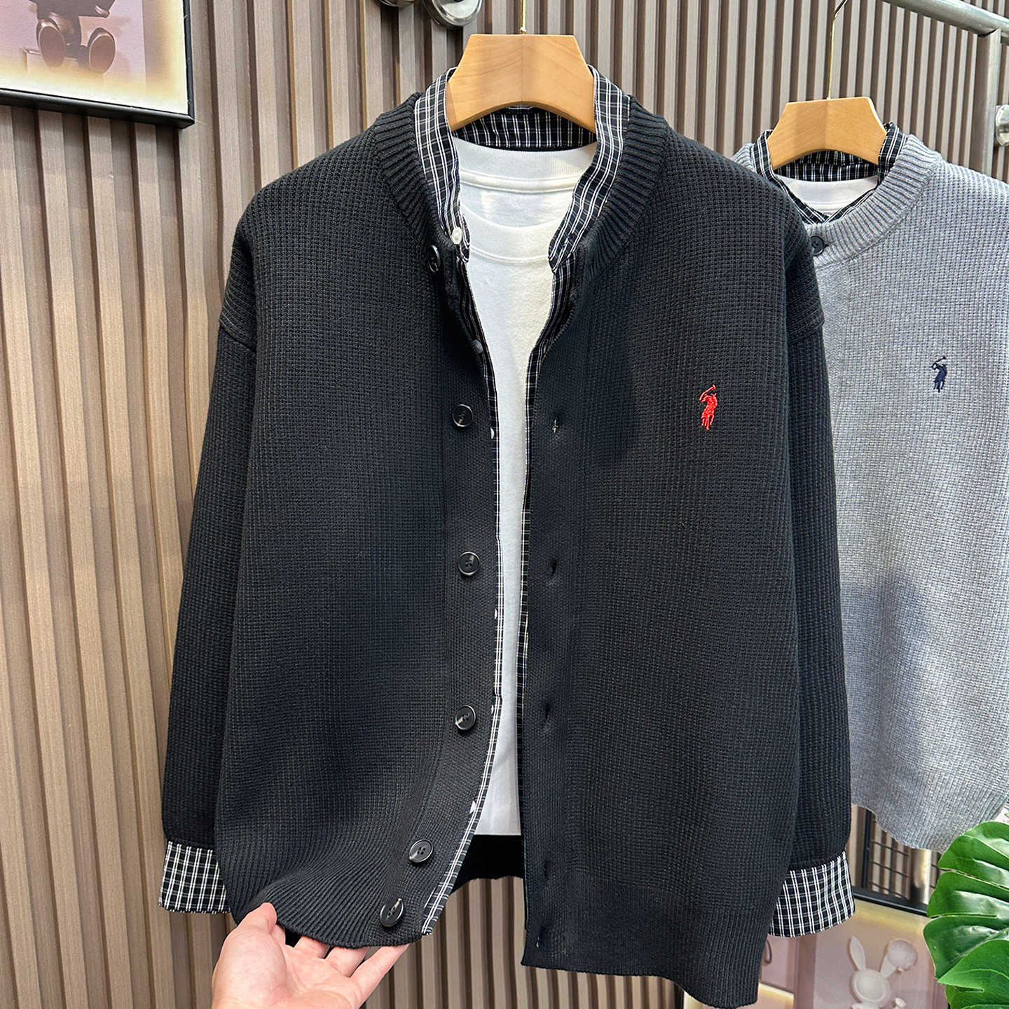 黑色假两件开衫毛衣男款秋季痞帅小马刺绣针织衫韩系宽松休闲外套