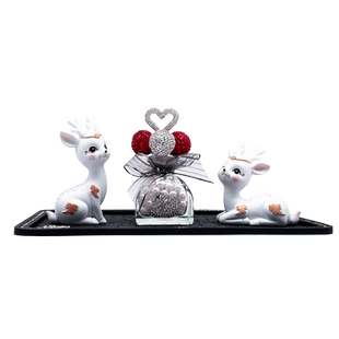 汽车内装饰摆件女神款高档车载香水香薰创意网红车上中控前台用品