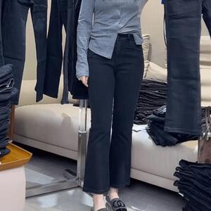 梨形身材裤子九分微喇牛仔裤女秋季新款大码胖妹妹弹力显瘦直筒裤