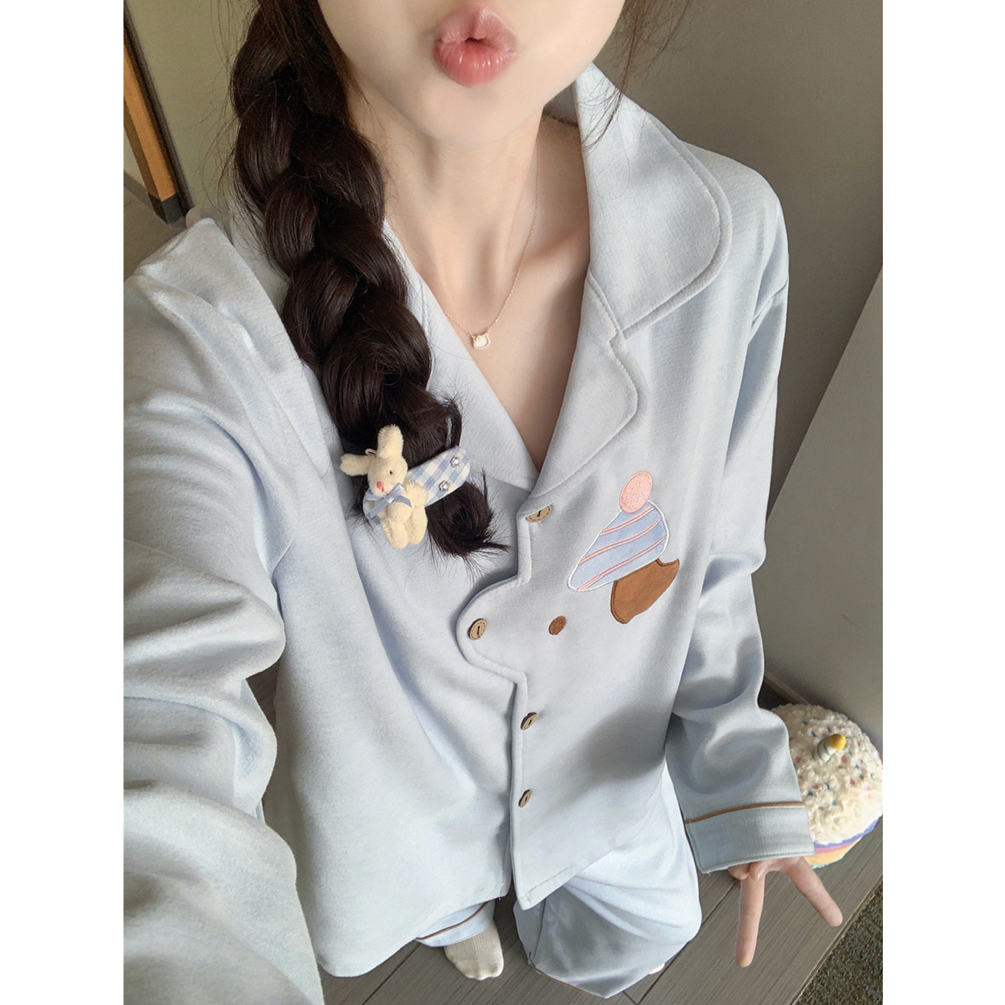 可爱小狗睡衣女秋冬羊绒保暖套装