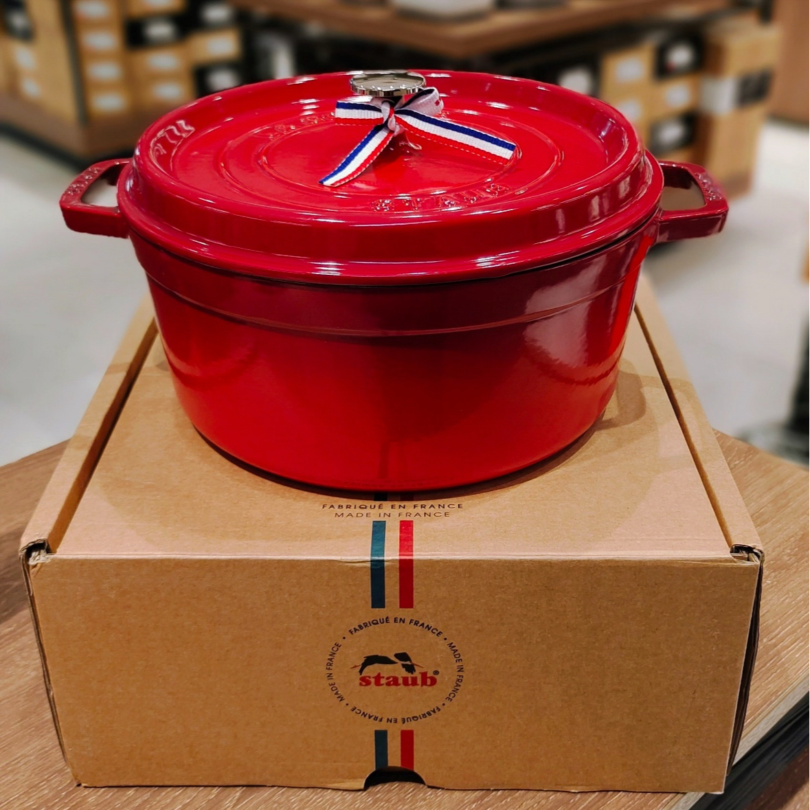 法国进口STAUB珐琅铸铁锅家用