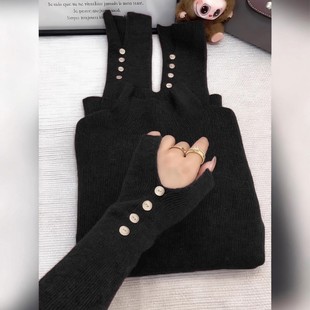 灰色半高领针织打底衫女秋冬2025新款修身显瘦高级感内搭长袖上衣